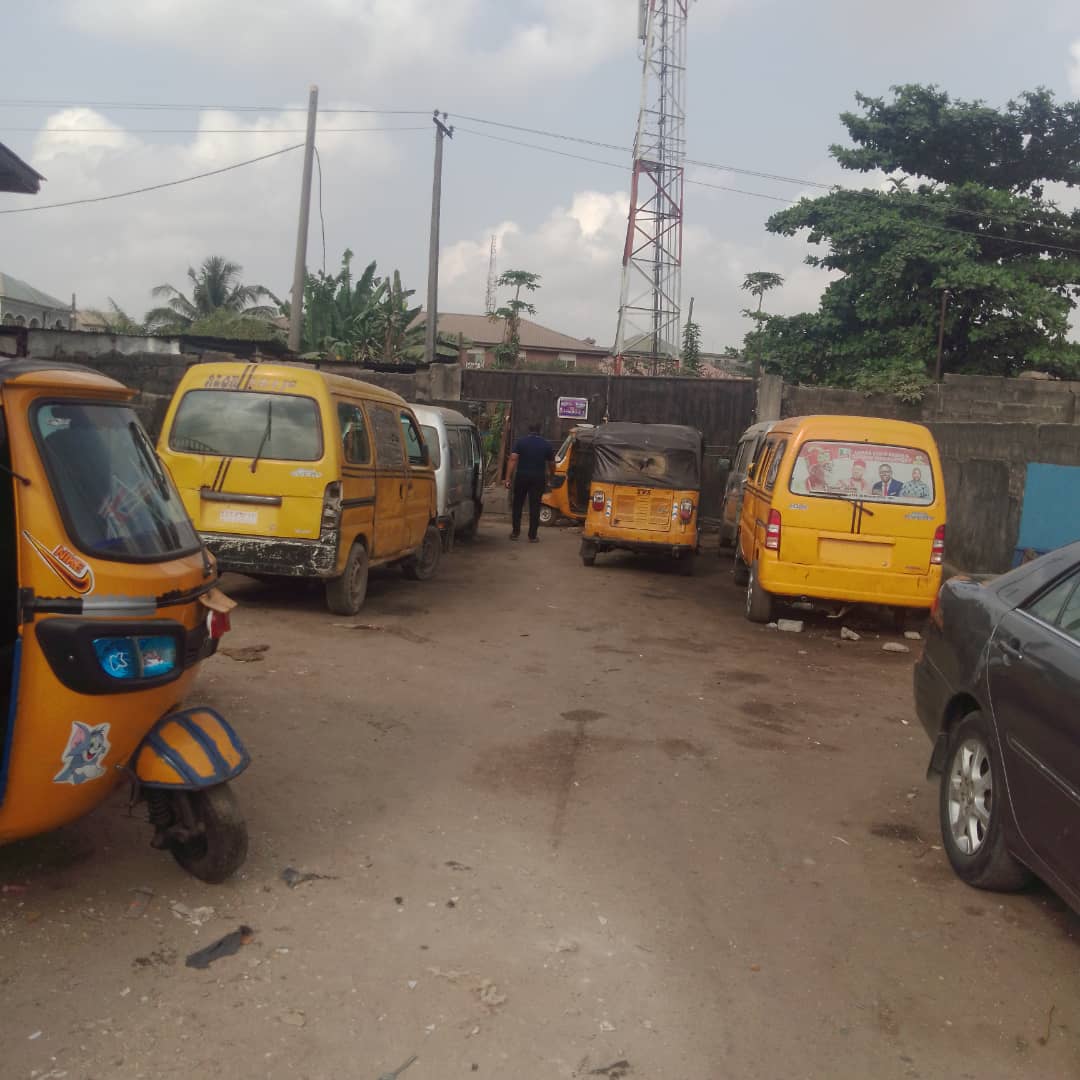 For Sale; Half Plot of Land on Oluwole Street, Oshodi in Oshodi Land